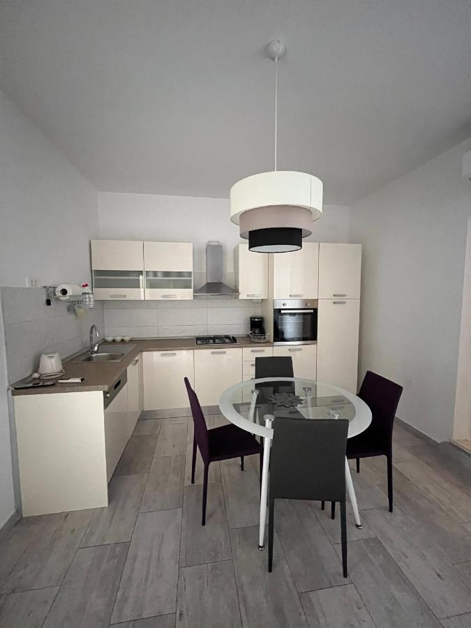 Apartman 3M With Free Parking Split Exterior photo