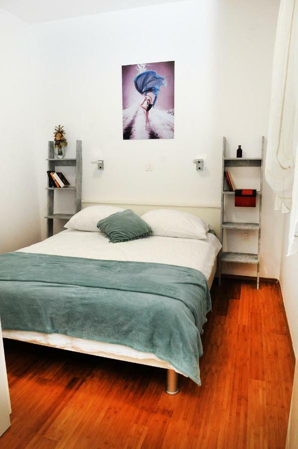 Apartman 3M With Free Parking Split Exterior photo